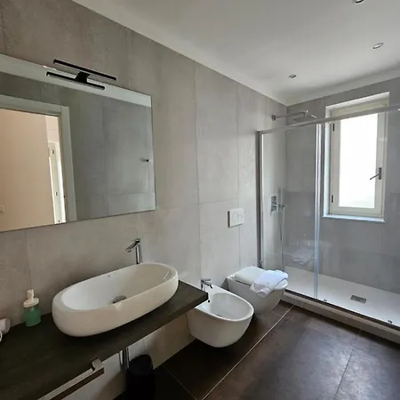 Residenza Atena 3* فيبو فالينتيا مارينا