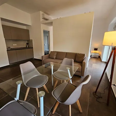 Residenza Atena Aparthotel 3*